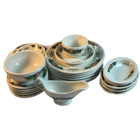 Dinnerware from The Warm Friend Tavern, Holland, MI (1925-1965)