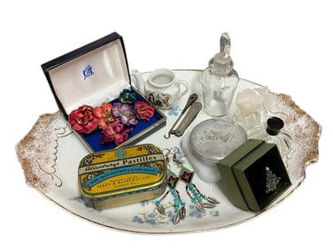 Antique and Vintage Ladies Accessories