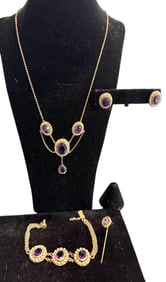 Vintage/Antique Jewelry Set YG