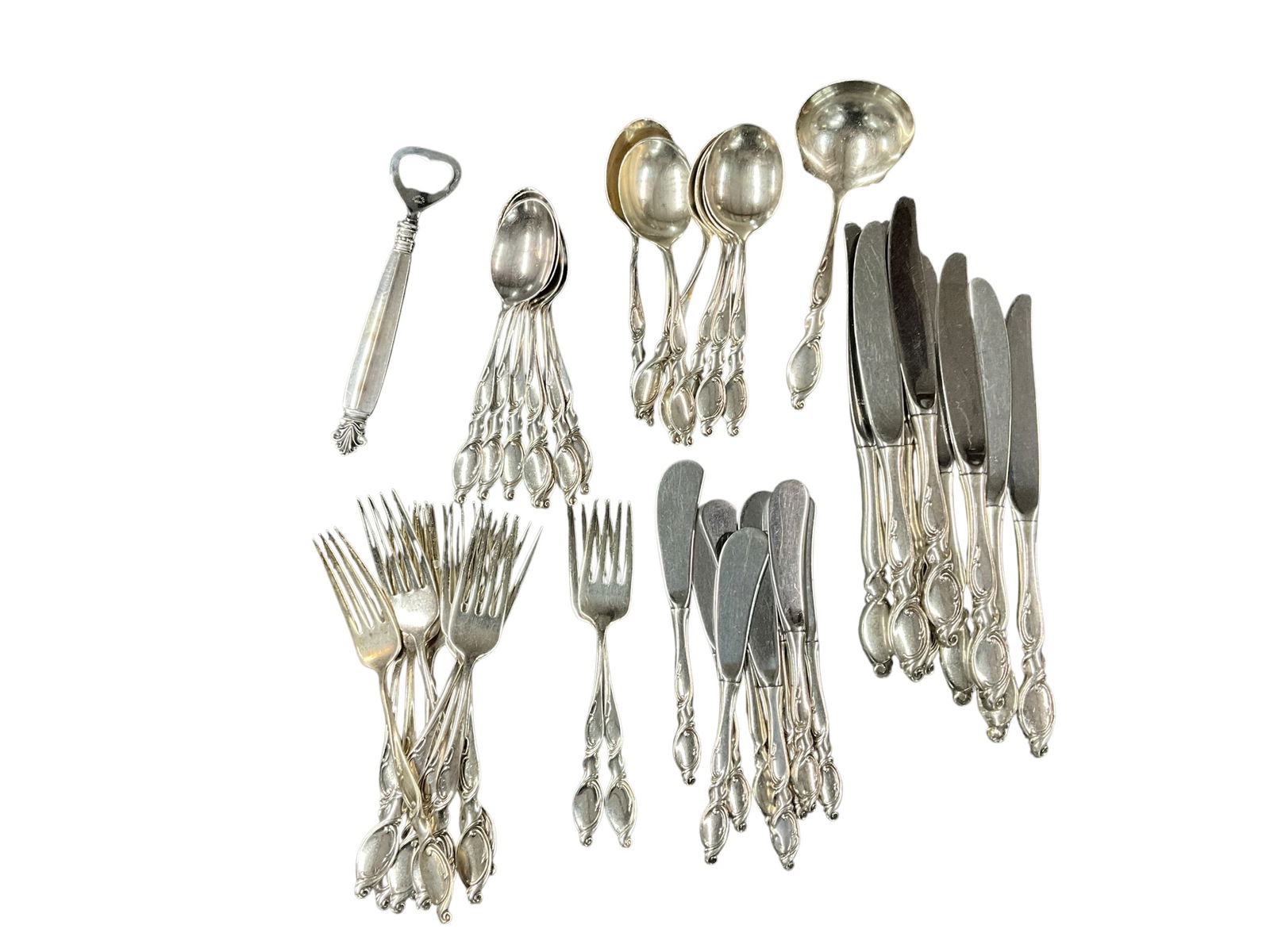 Partial Set- Wallace Silver Swirl Flatware (1 of 7)