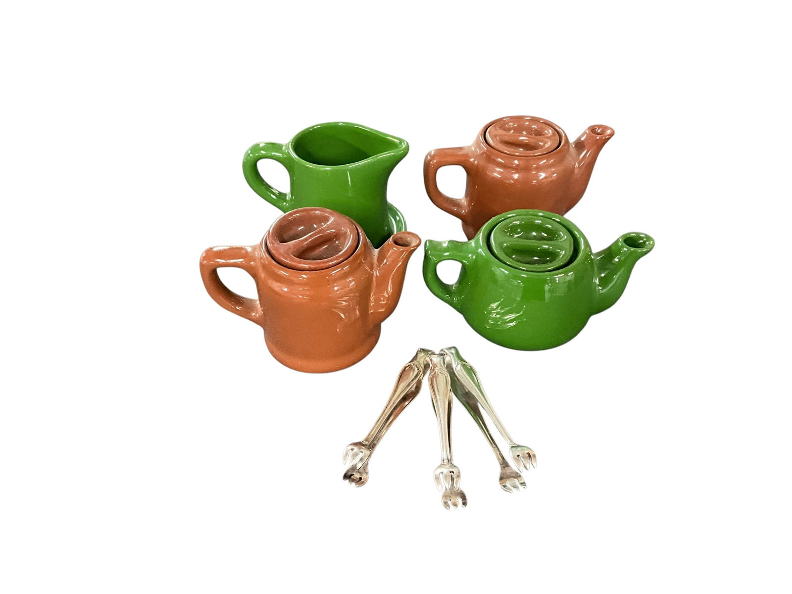 SS Keewatin Teapots - 2