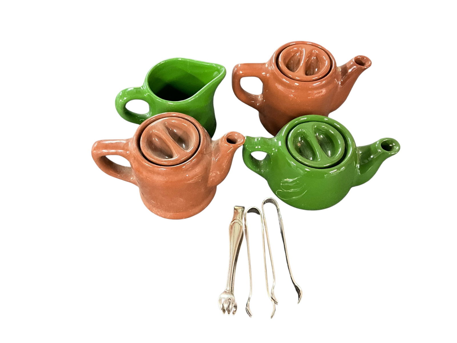 SS Keewatin Teapots: SS Keewatin Teapots. SS Keewatin is a passenger liner which once once travelled between Port Arthur/Fort William (now Thunder Bay) on Lake Superior and Port McNicoll on Georgian Bay (Lake Huron) in