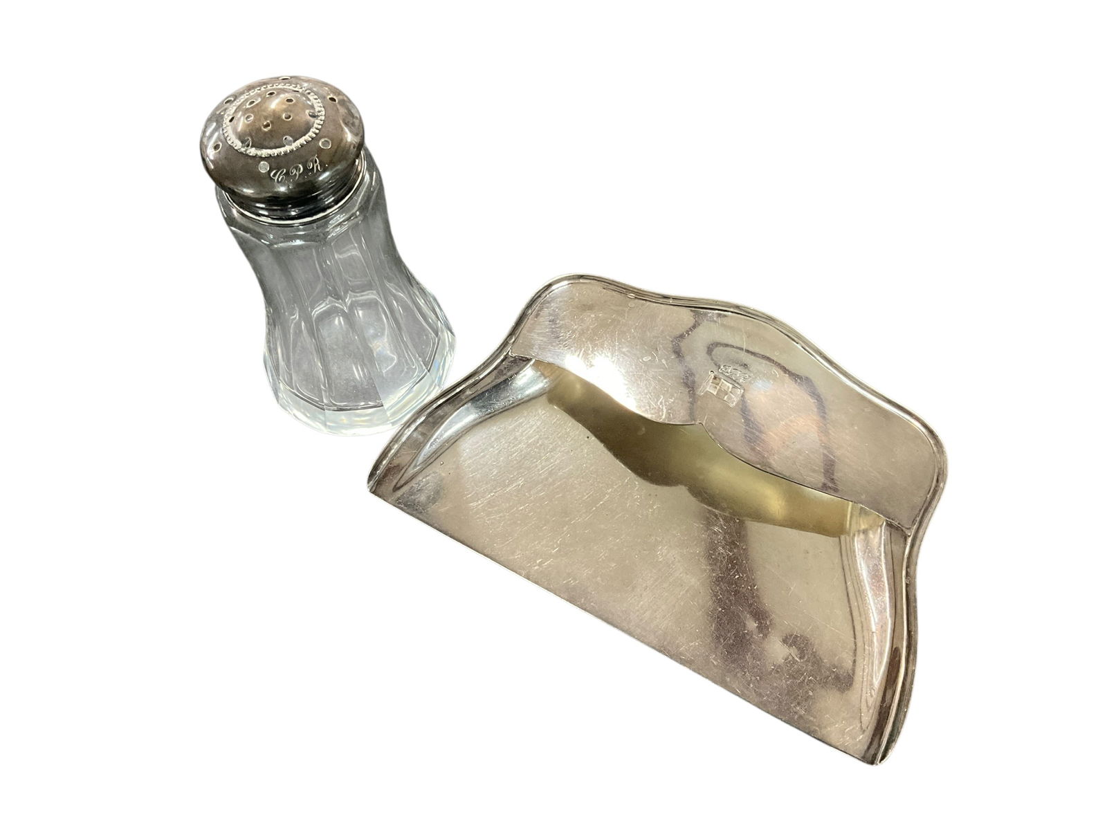 SS Keewatin Dining Room Silver Plate: SS Keewatin Dining Room Silver Plate. SS Keewatin is a passenger liner which once once travelled between Port Arthur/Fort William (now Thunder Bay) on Lake Superior and Port McNicoll on Georgian Bay (