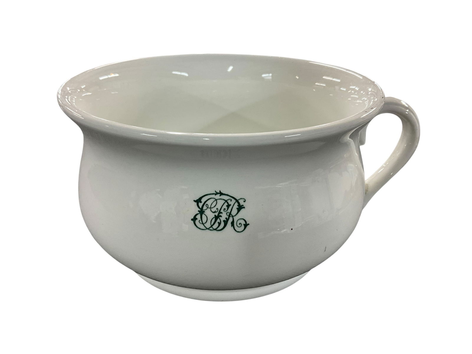 SS Keewatin Chamber Pot (1 of 3)