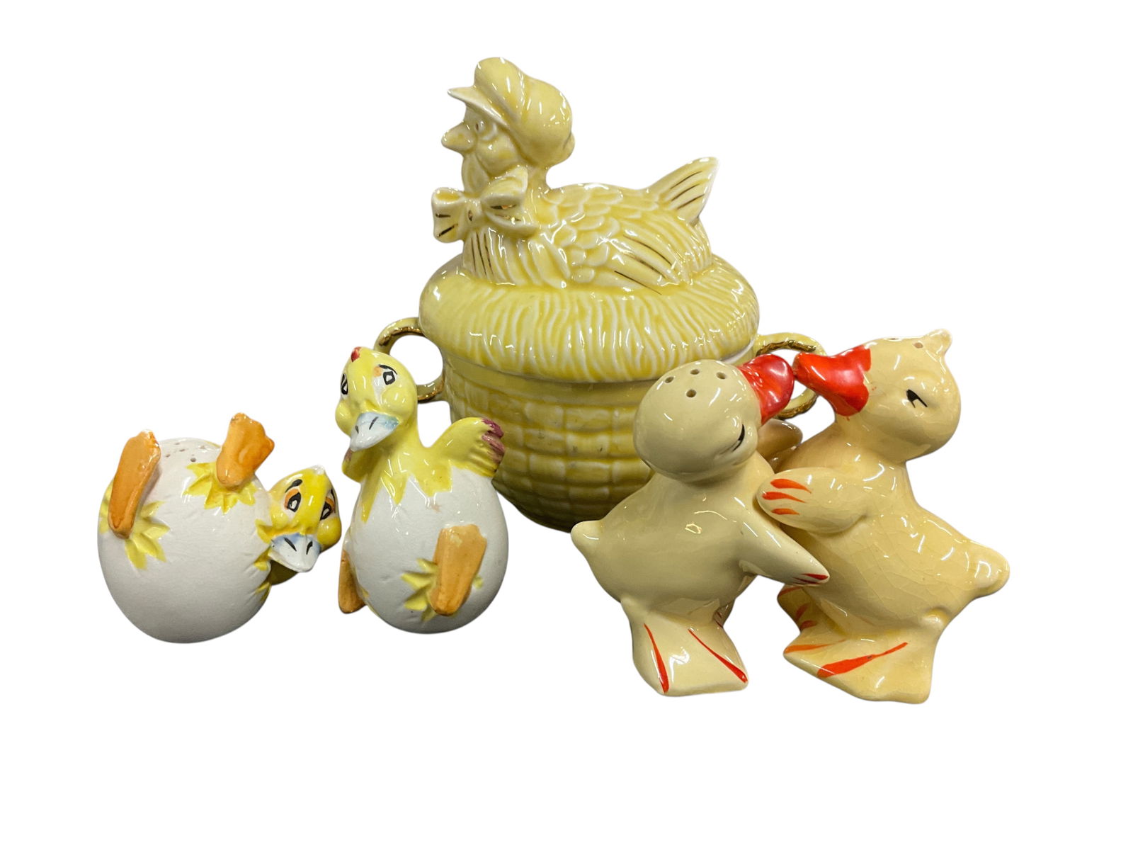 Vintage Shafford, Van Tellingen "Huggies" Salt & Pepper: Vintage Shafford, Van Tellingen "Huggies" Salt & Pepper. Van Tellingen ducks, Shafford hatching ducks, and a Regal China "Old MacDonald's Farm" hen on a basket sugar bowl.