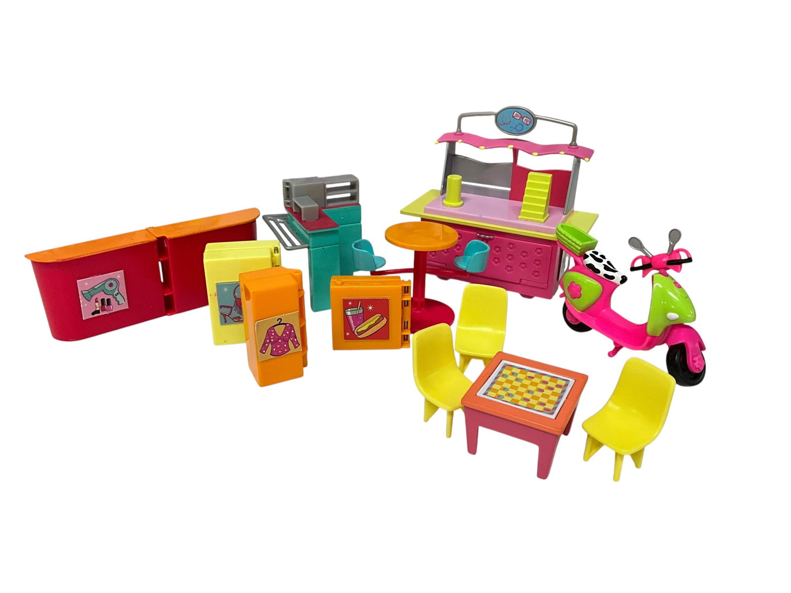 Vintage Polly Pocket: Pieces from the Polly Pocket Designer Mall Playset, circa 2002.