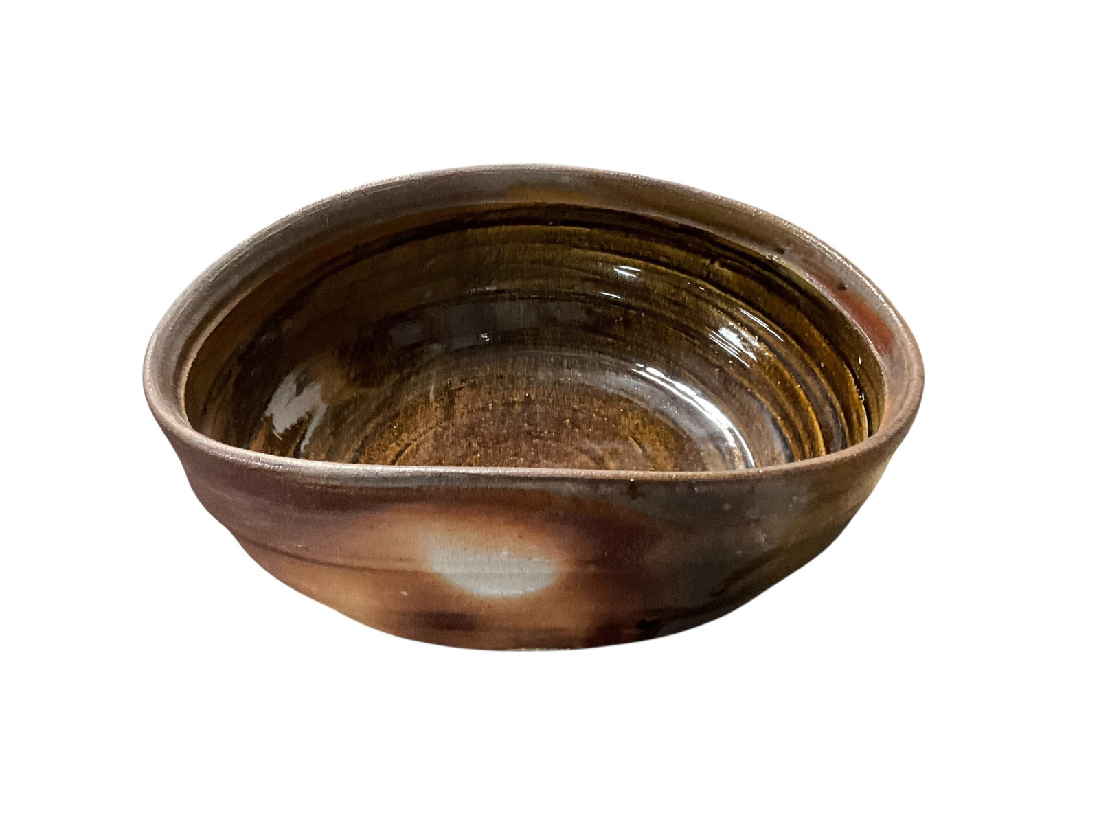 Daryn Lowman (American, b. 20th Century), Punch Bowl, Ceramic/Clay: Daryn Lowman (American, b. 20th Century), Punch Bowl, Ceramic/Clay. Lowman holds an MFA in ceramics and sculpture from the University of Minnesota ? Twin Cities and a BA in ceramics from the Universit