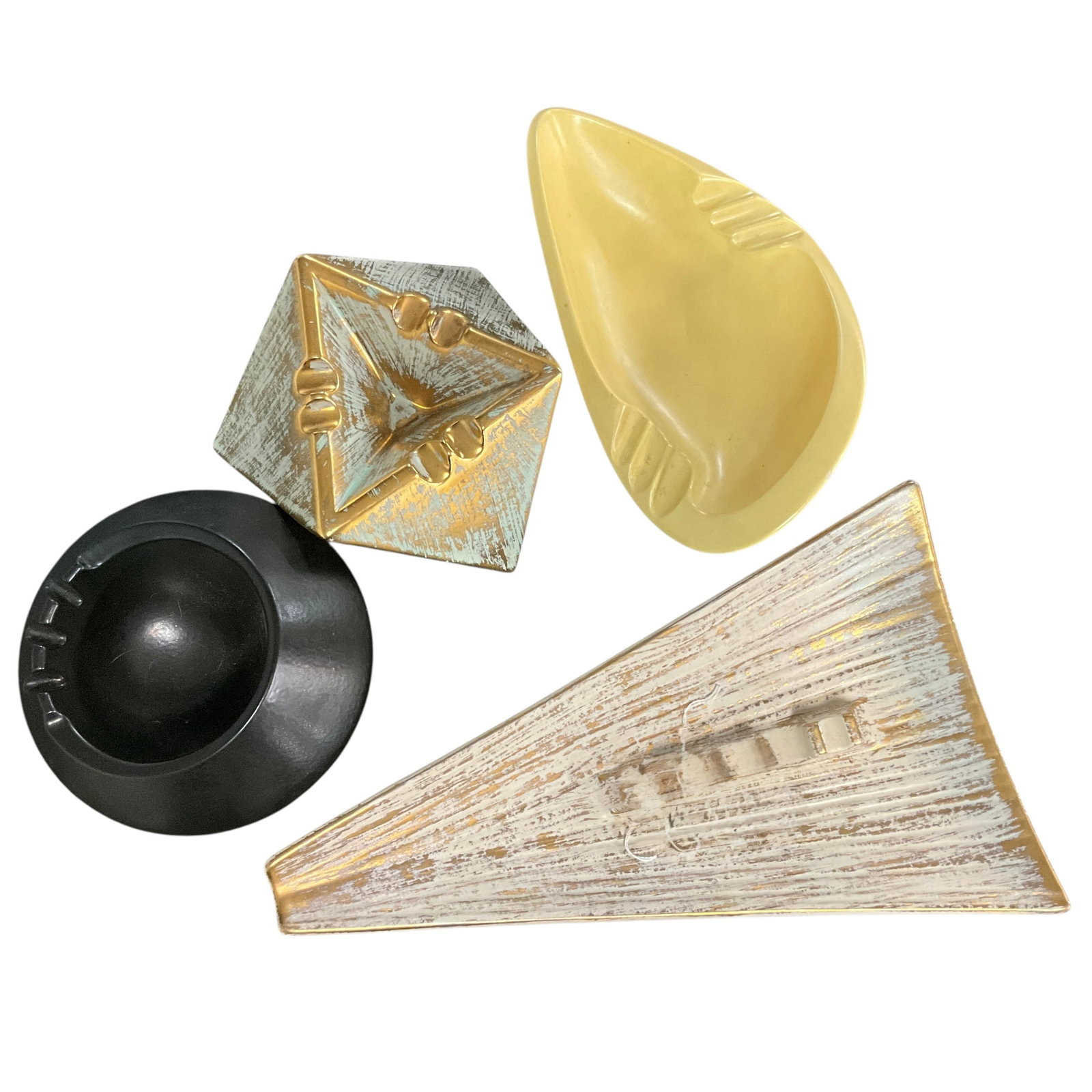 Mid-Century Modern Ashtrays and Ceramic Decorative Pieces: Group of mid-century ashtrays including Haeger and other ceramic and glass examples.