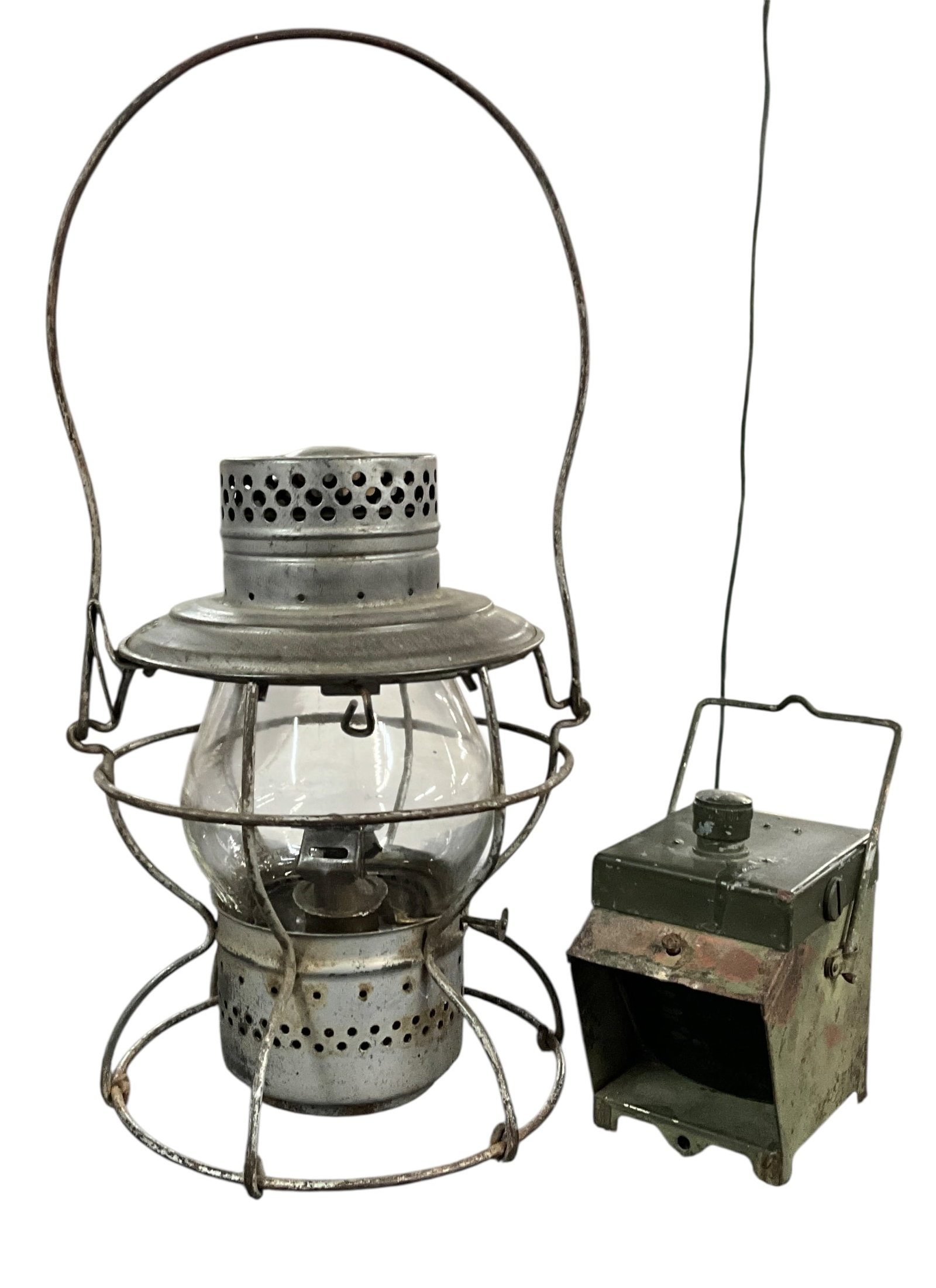 Handlan St. Louis Railroad Lantern with WWII British Army No. 2 Blitz Convoy Lamp (1 of 5)