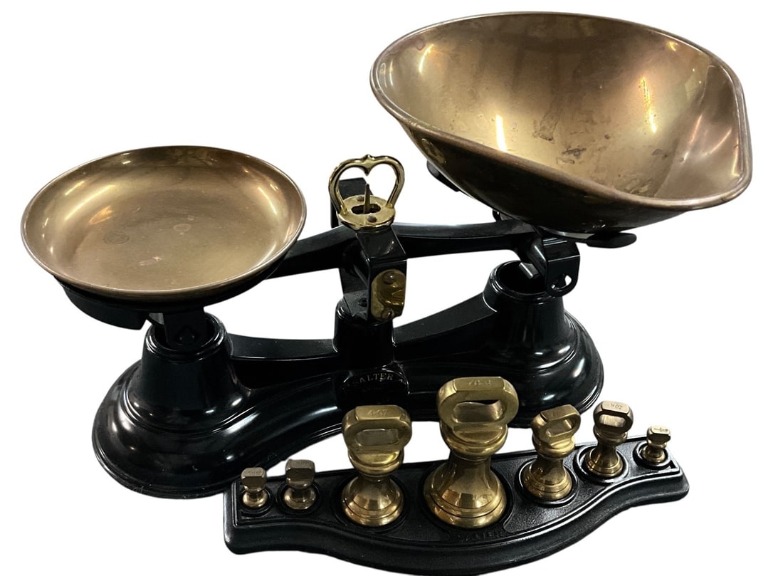 Vintage Salter No. 56 Balance Scale with Brass Weights (1 of 6)