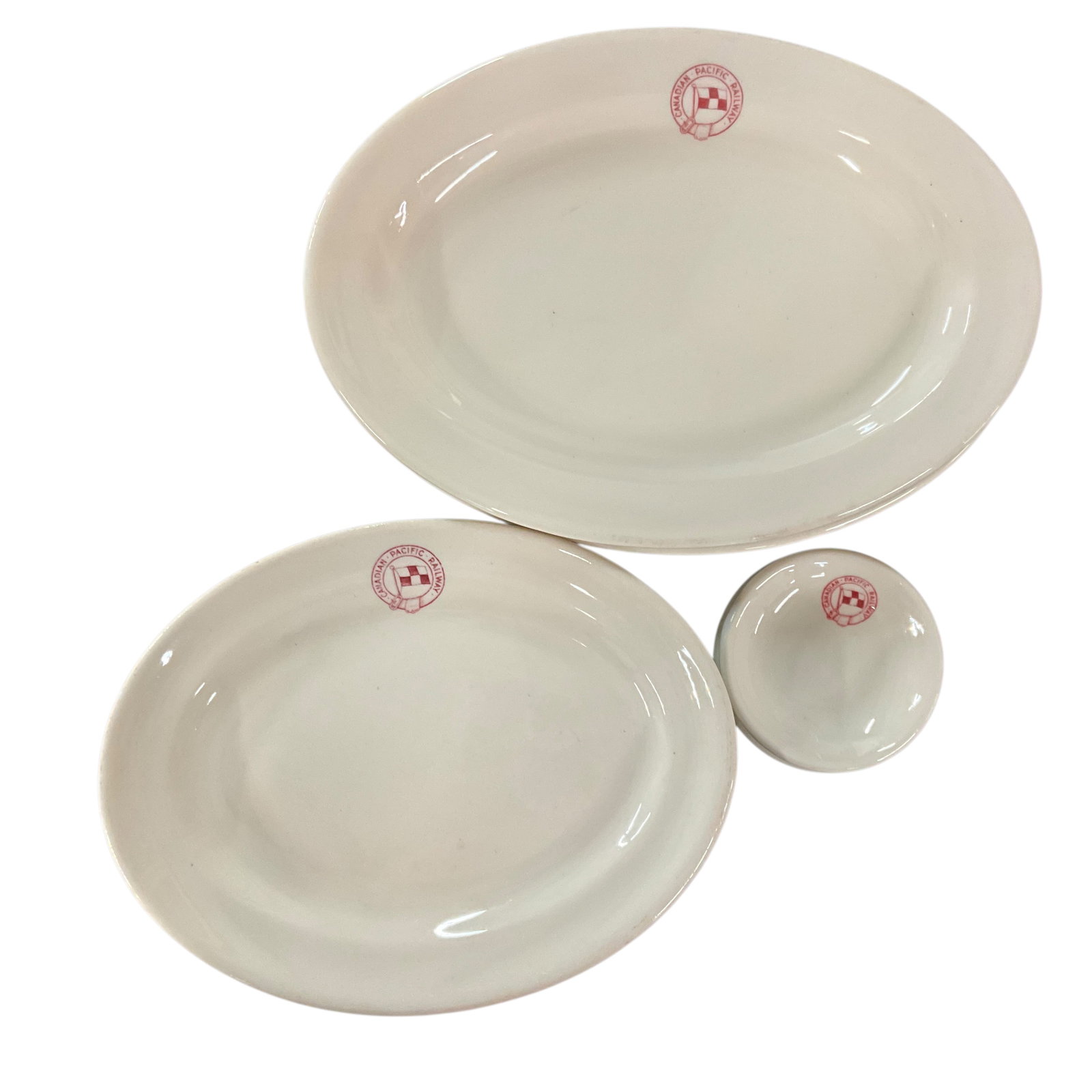 SS Keewatin/Canadian Pacific Railway Dinnerware (1 of 2)