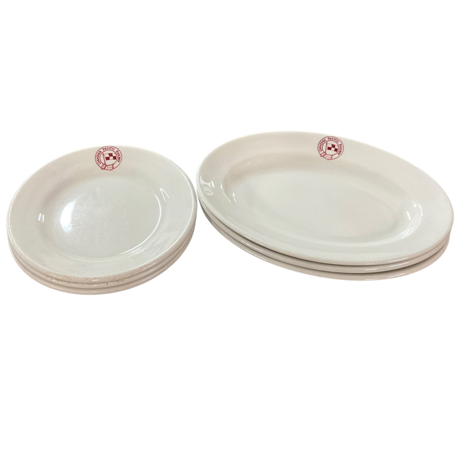 SS Keewatin/Canadian Pacific Railway Dinnerware: 6 pieces of SS Keewatin Dinnerware. The SS Keewatin is an Edwardian-era (Titanic-era) steamship liner formerly owned by CP Rail and built in 1907 by the Fairfield Shipbuilding and Engineering Co Ltd. 