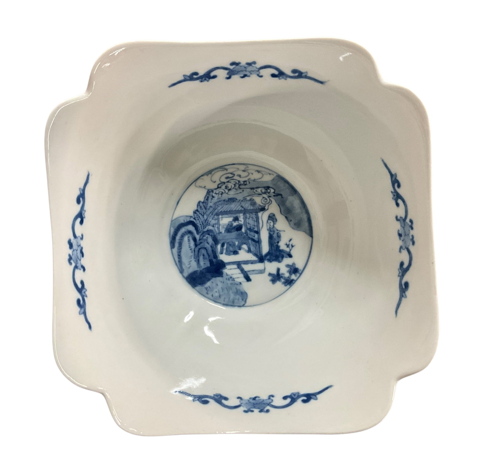 Chinese Export Style Blue and White Porcelain Footed Bowl: Bid with confidence-we now offer economical in-house shipping! Just select "Self-Arranged Shipping" during check out and we will handle packing and shipping for you. Decorative blue and white