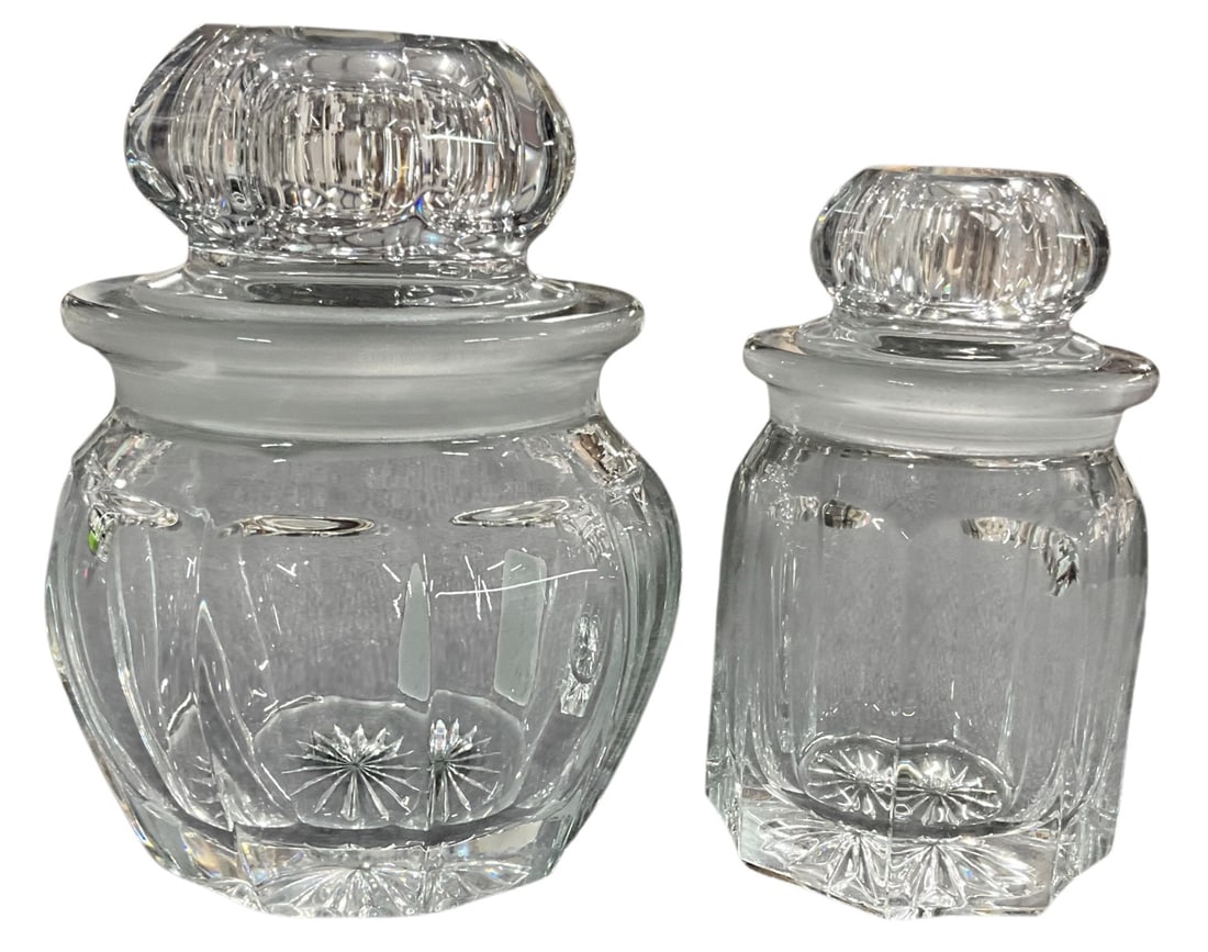 Pair of Heisey Colonial Pattern Crystal Vanity Jars (1 of 4)