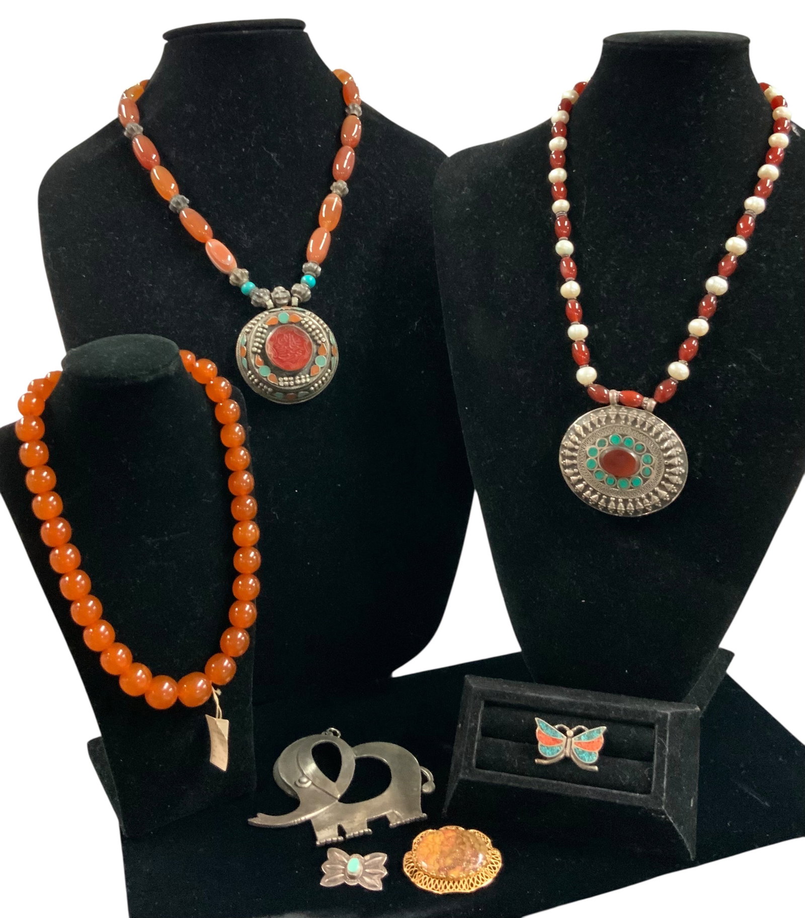 Agate Bead & Afghan Style Jewelry Lot: Bid with confidence, we now offer economical in-house shipping! Just select self-arranged shipping during checkout and we will handle packing and shipping for you.Substantial warm-toned jewelry