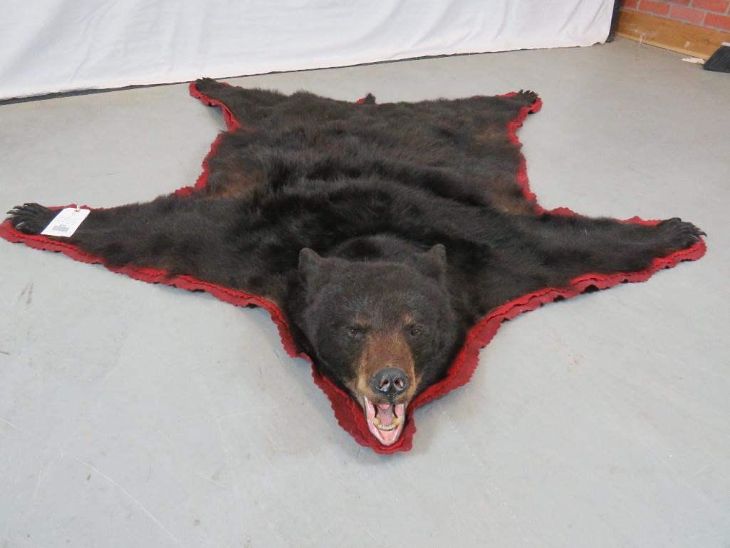 FELTED BLACK BEAR RUG