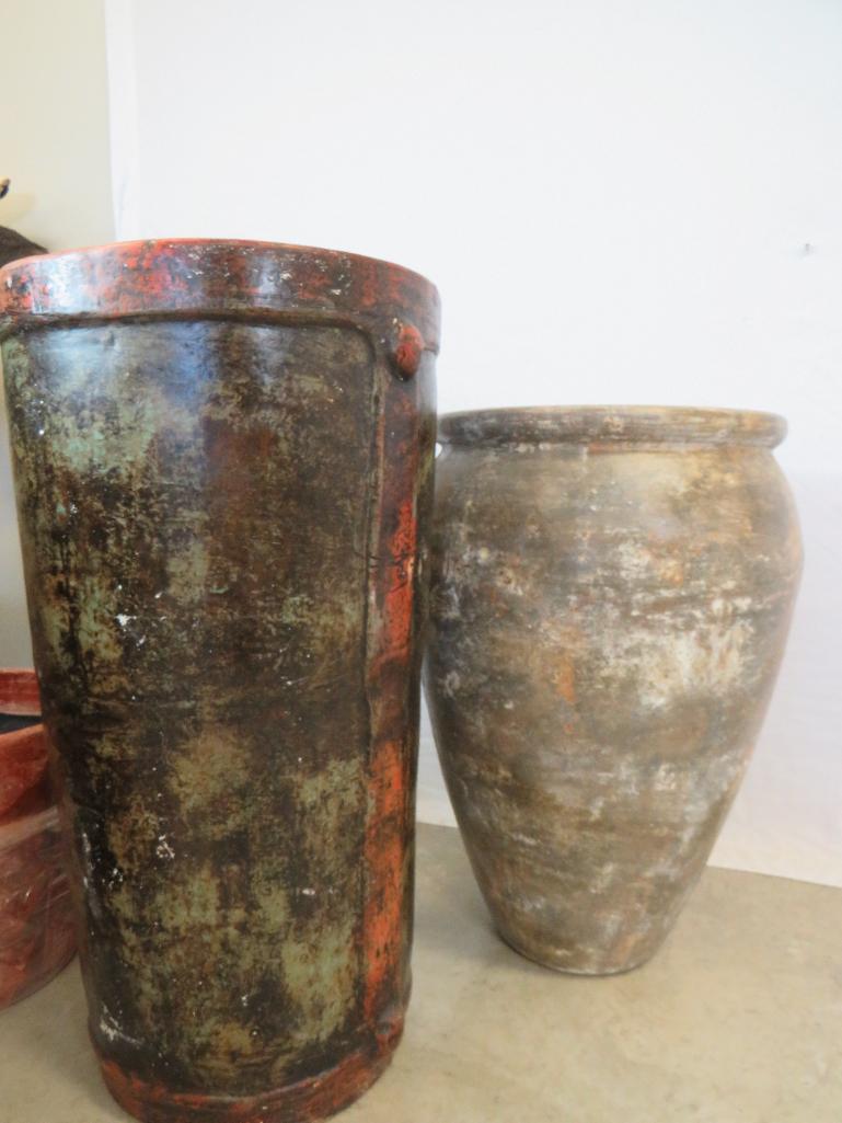 2 XL CLAY POTS (2x$) (1 of 2)