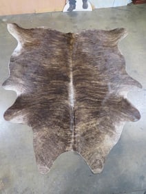 Brand New Beautiful Cowhide Rug TAXIDERMY