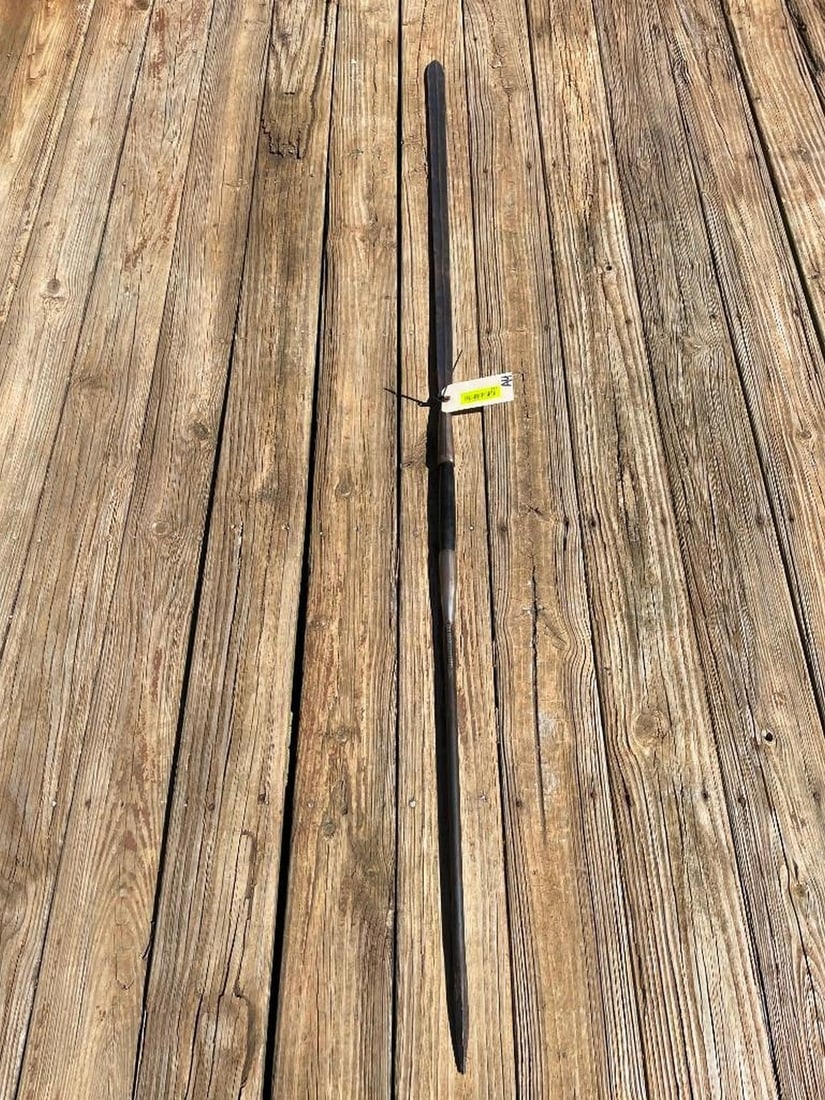 Awesome, old African Spear, Masai lion killers, Great safari taxidermy decor 6 foot 1 inch long shar (1 of 3)