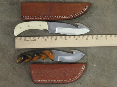 2 Knives w/Leather Sheaths (ONE$) KNIVES