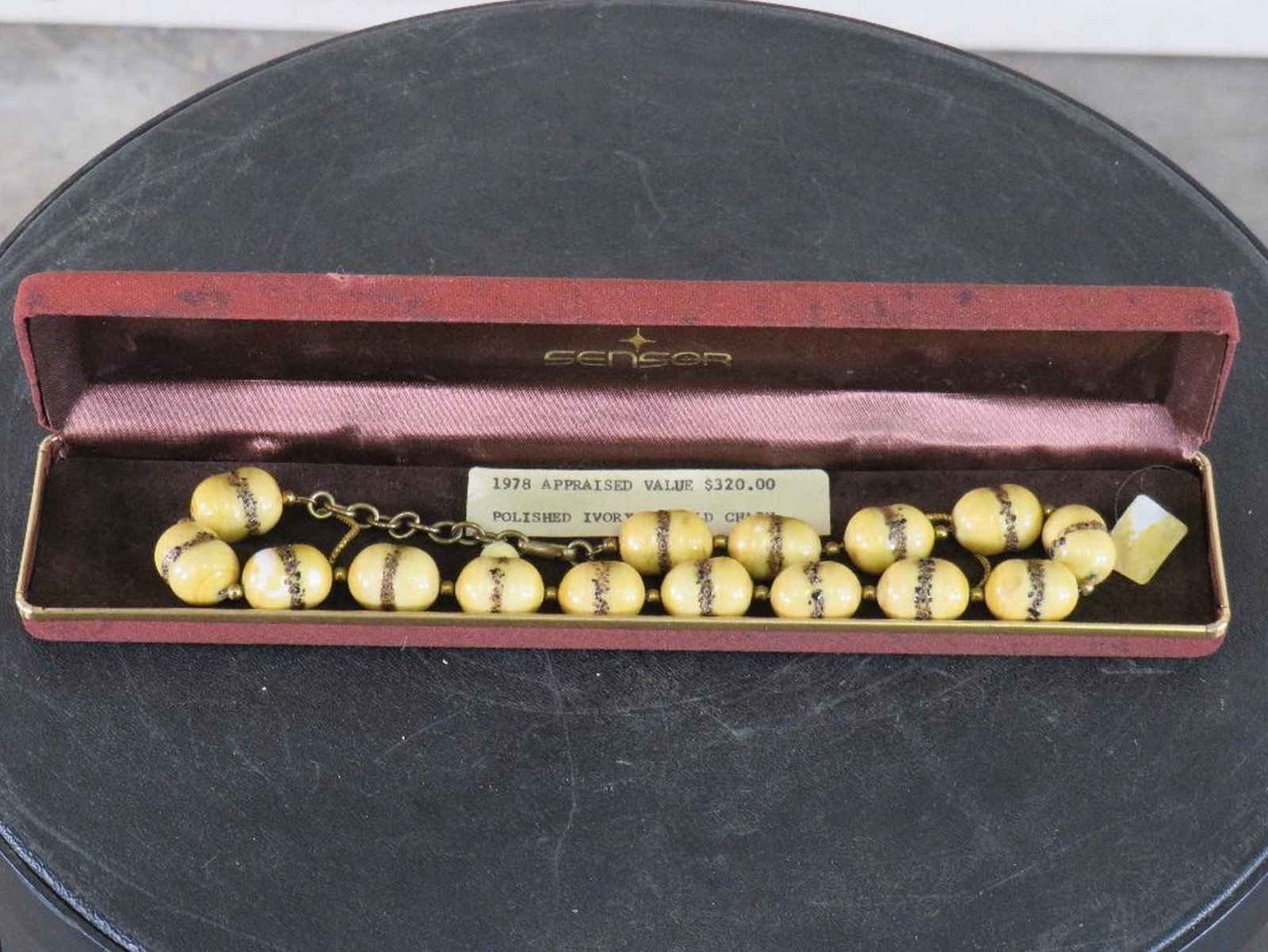 Beautiful Antique Elephant Ivory Necklace on Gold Chain *TX RES ONLY* ANTIQUE JEWELRY (1 of 6)