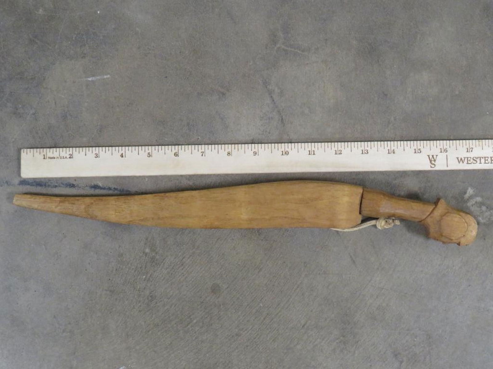 Possibly Antique Filipino Bolo Knife, Wood Handle & Scabbard KNIVES (1 of 6)