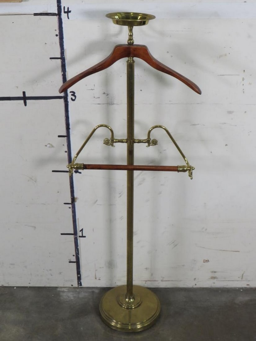 Mid Century Brass & Wood Butler Valet/Gentleman's Valet/Suit Hanger: In the manner of Maison Jansen Approx 49.5"Tx18"Lx10.5"W