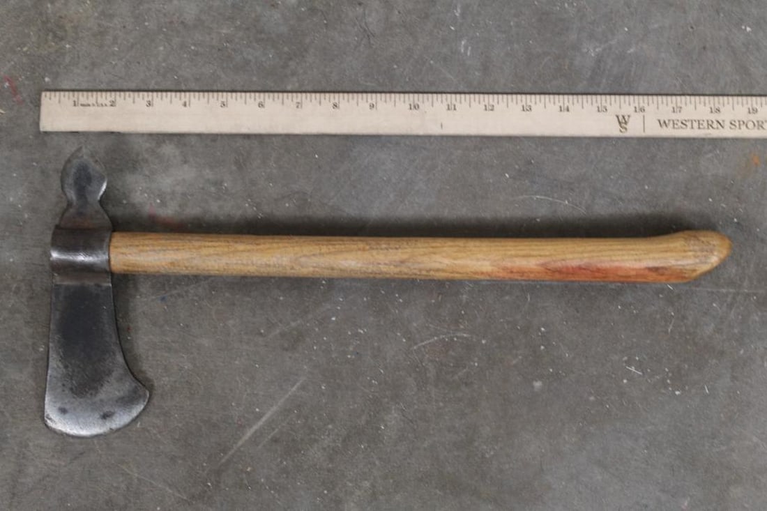 Hatchet or Tomahawk w/Wood Handle, Appears Old ANTIQUES KNIVES (1 of 3)