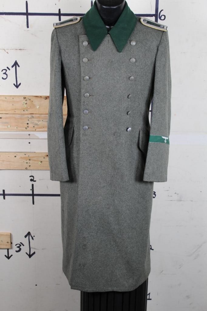 Believed to be Original WW2 German Heer Mantel M36 "Greatcoat" for NCO MILITARIA (1 of 20)