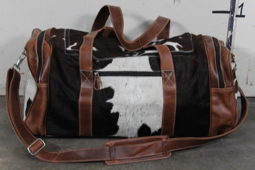 Very Nice/Brand New Cowhide & Leather Duffle Bag w/Lots of Storage Space WESTERN (1 of 5)