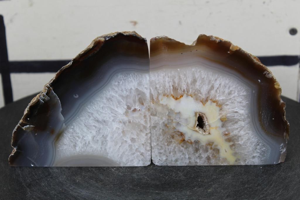 Brazilian AGATE GEODE BOOKENDS with Clear Quartz Crystal. Weight: 4lbs 5oz (1 of 6)