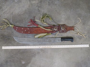 Corona Acero Diamonte Superior No 152k, Machete with Hand Tooled Leather Scabbard and Conchos