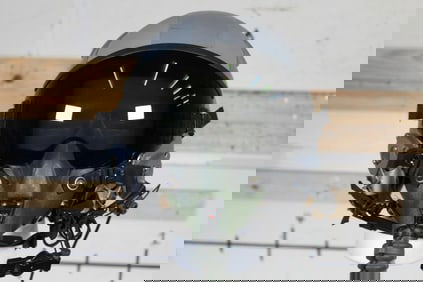 Original Cold War Era GENTEX HGU-55/P USAF Fighter Pilot Helmet w/Visor and Oxygen Mask-MBU-12/P