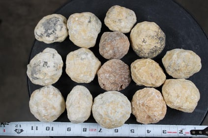 15 "Break Your Own" Geodes