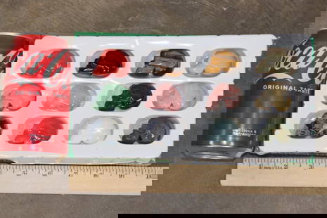 12 Semi-precious Stones and Crystal Skulls (ONE$): 12 Semi-precious Stones and Crystal Skulls. Red melting stone skull, 2 Tiger's Eye Skulls, Natural agate Skull, 2 Green Aventurine Skull, Rose Quartz Skull, Red Jasper Skull, Flower Agate Skull, Labra