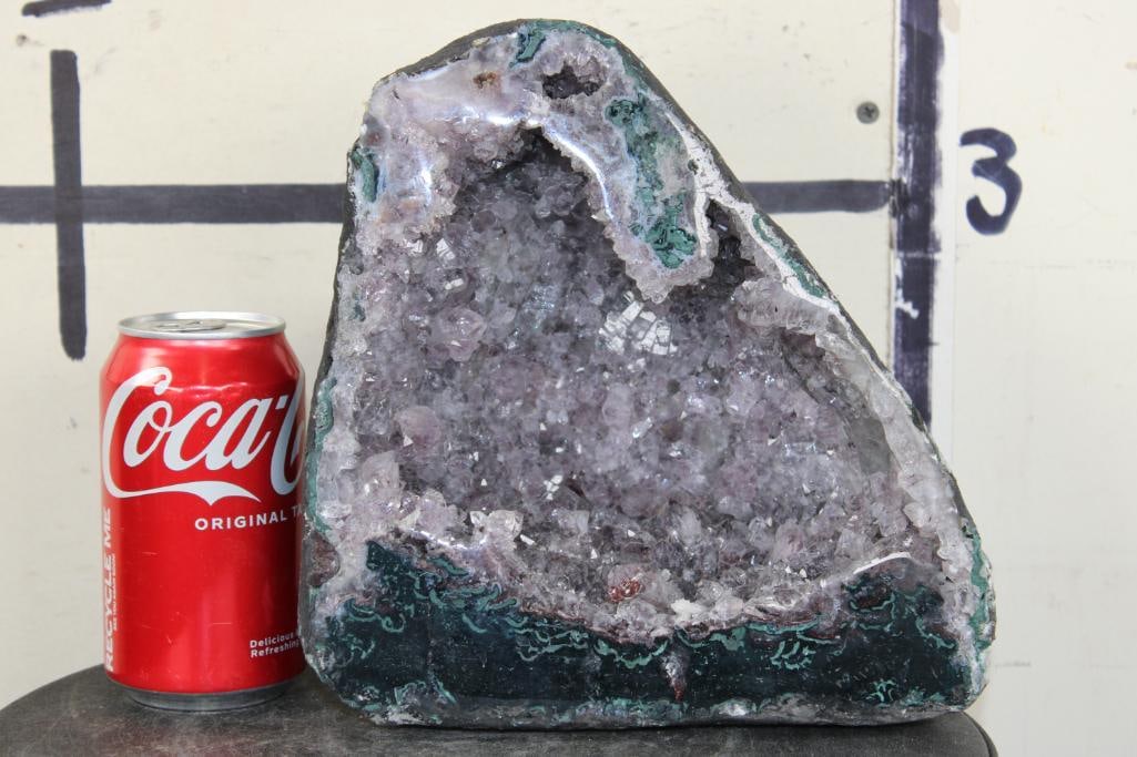 AMETHYST GEODE Cathedral (1 of 7)