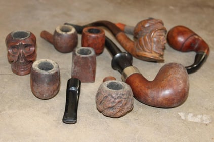 (4) Wooden PIPES and Several Pipe Parts (ONE$)