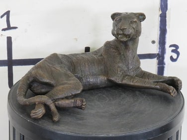 BRONZE Laying Tiger Statue, Weight 7 lbs