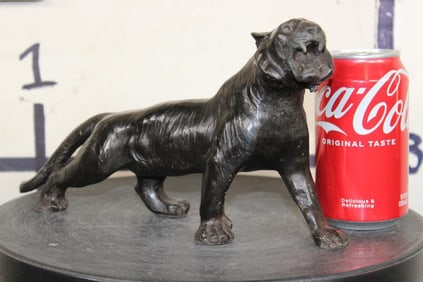Walking TIGER BRONZE Sculpture, Weight 4 lbs