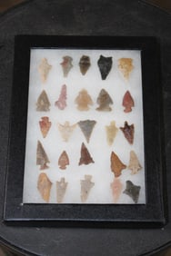 (25) Flint Bird Point ARROWHEADS (ONE$)