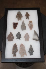 (12) Prehistoric South Texas Bandera Flint Surface Finds ARROWHEADS in a Display Case (ONE$)