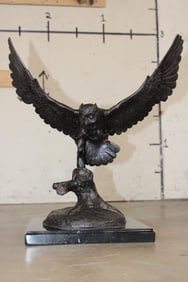 Big OWL Bronze Sculpture on a Marble Base, Weight 26 lbs