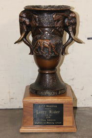 Big S.C.I Houston Bronze "Mike Simpson Legends of Hunting" Trophy from 2014