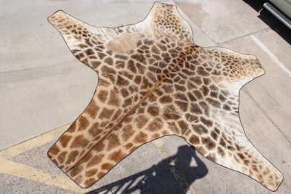 XXL GIRAFFE Rug with a Canvas Backing, Hanging Loops, and Leather Piping