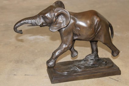 Running ELEPHANT Bronze Sculpture after and signed "Barye", Weight 7 lbs