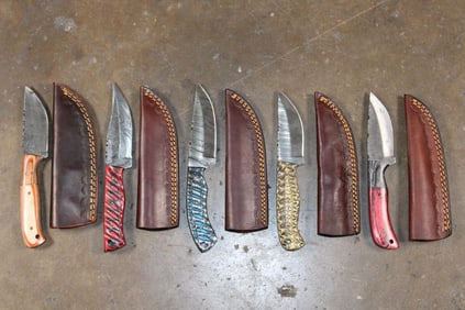 (5) Fixed Blade Damascus Steel KNIVES with Leather Sheaths (ONE$)