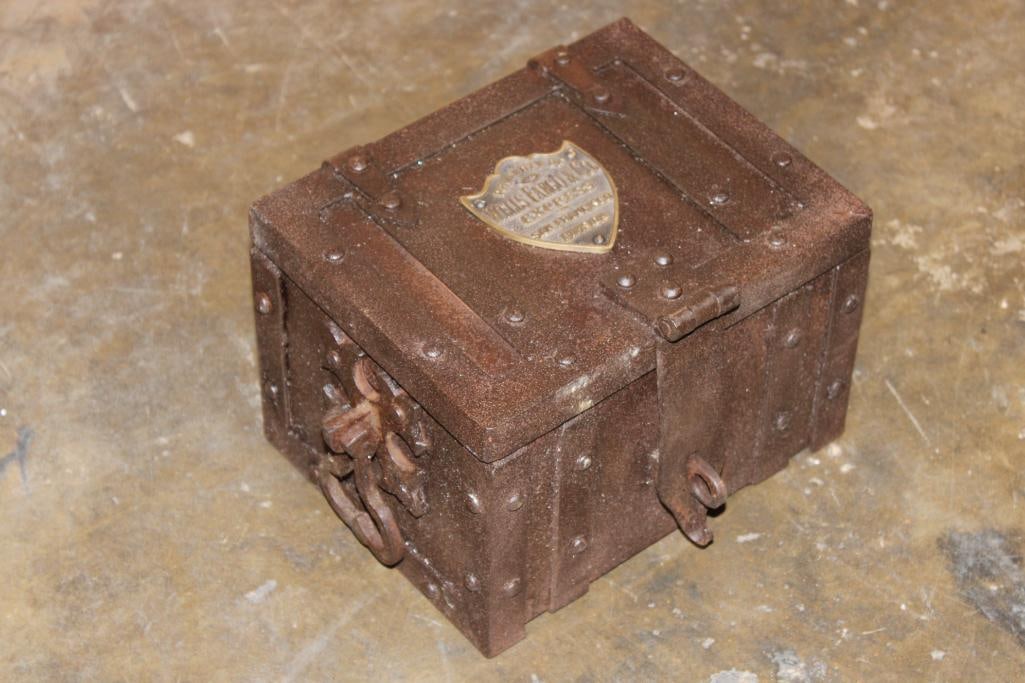 Cast Iron "Property of Wells Fargo and Co." Strong Box SAFE (1 of 7)