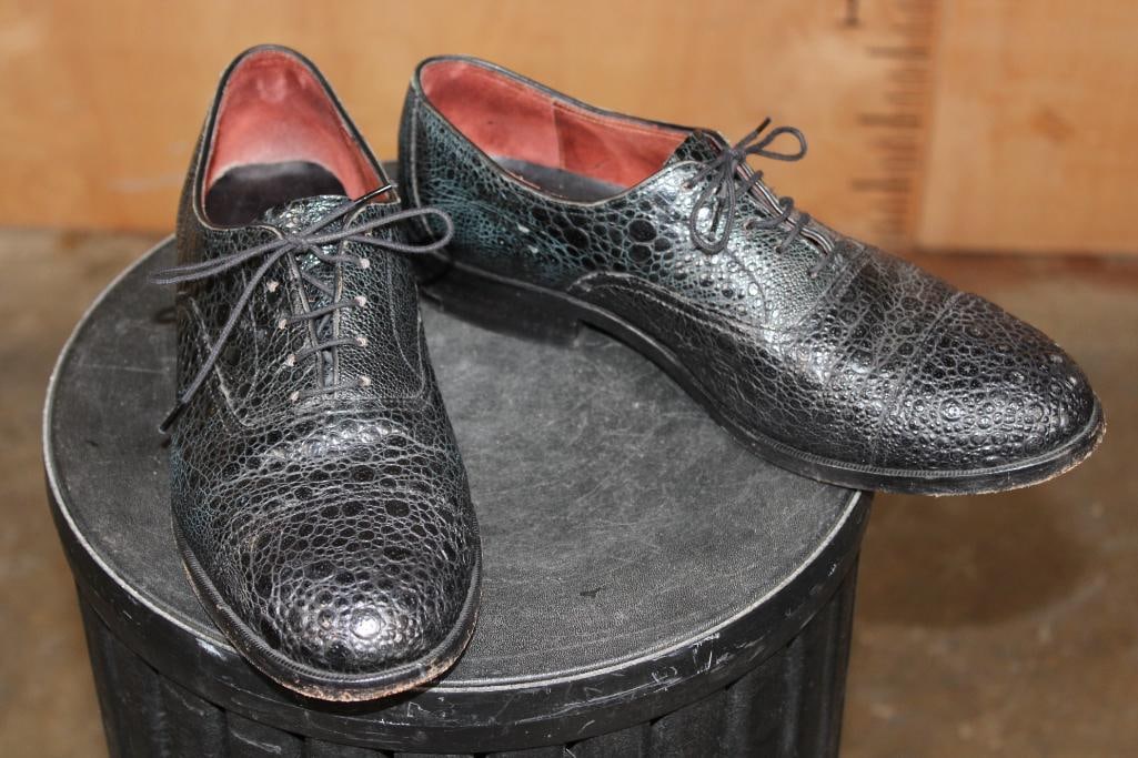 Pair of Custom-made "Meyer" Exotic Leather Oxford Shoes (1 of 9)