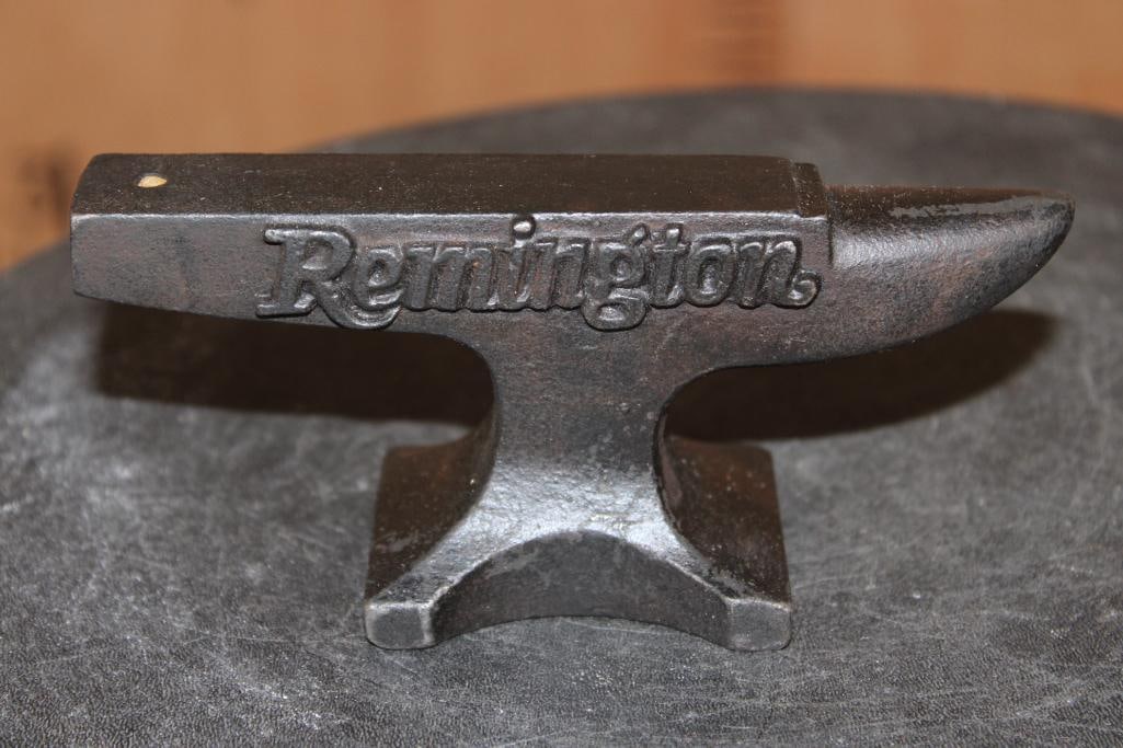 Cast Iron Reproduction "Remington" Gunsmithing Miniature ANVIL (1 of 3)