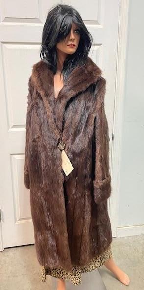 Beautiful Natural MINK Fur Coat, Size Medium (1 of 7)